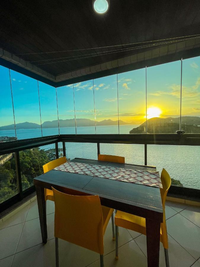 Frente Ao Clube Porto Real - Completo Com Lazer Exclusivo!